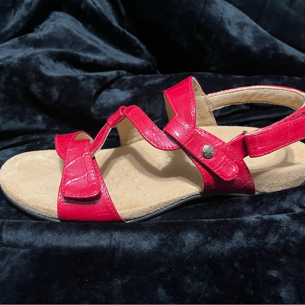 Vionic Red Back-Strap Adjustable Leather Sandals - image 3